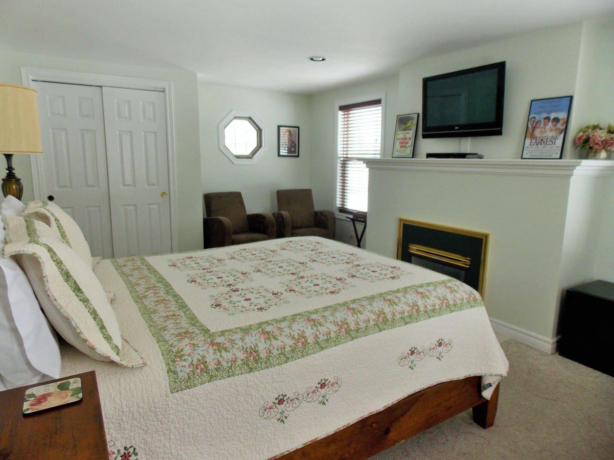 Finlay House Bed And Breakfast Niagara - On - The - Lake Exterior foto